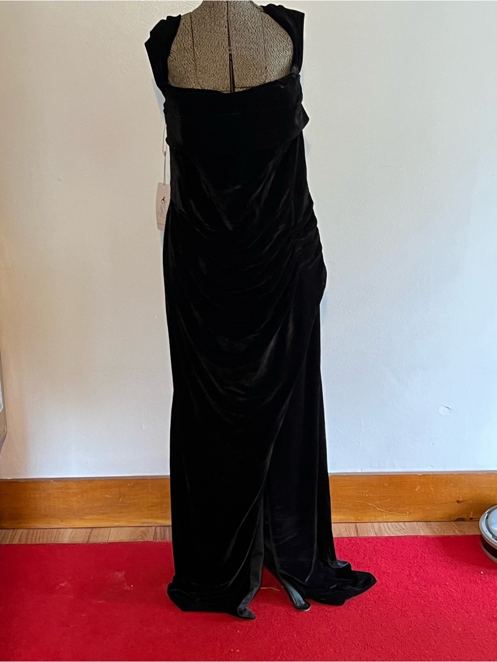 Elegant Black Velvet Maxi Dress - Womens Formal Gown